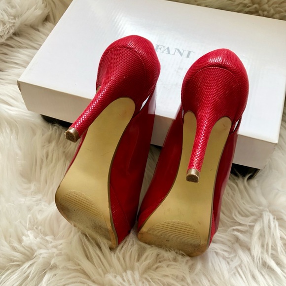 Alfani Fairfxruby Cherry Red Heels 6 1/2 - Picture 6 of 7